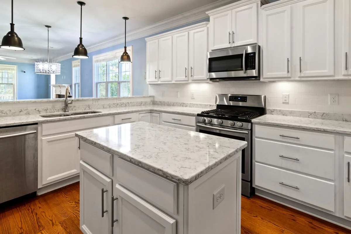 Filth & Squalor Cleanup in Navarre, FL